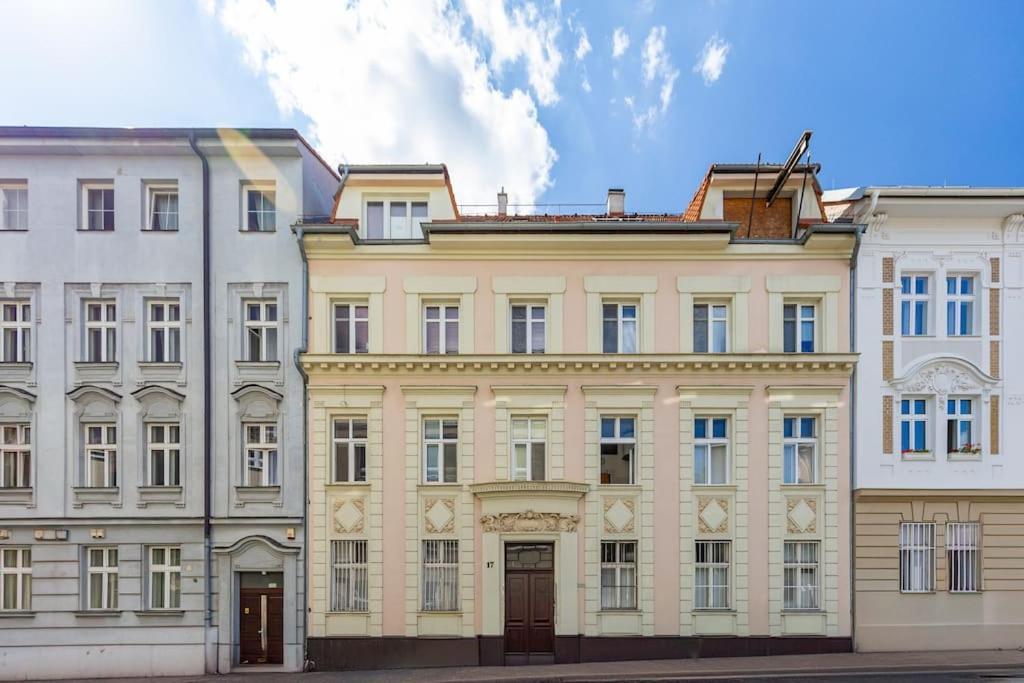 Historical Hideaway Братислава